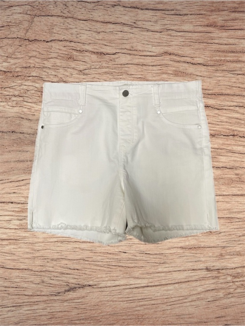 NWOT - Liverpool Los Angeles Jean Shorts